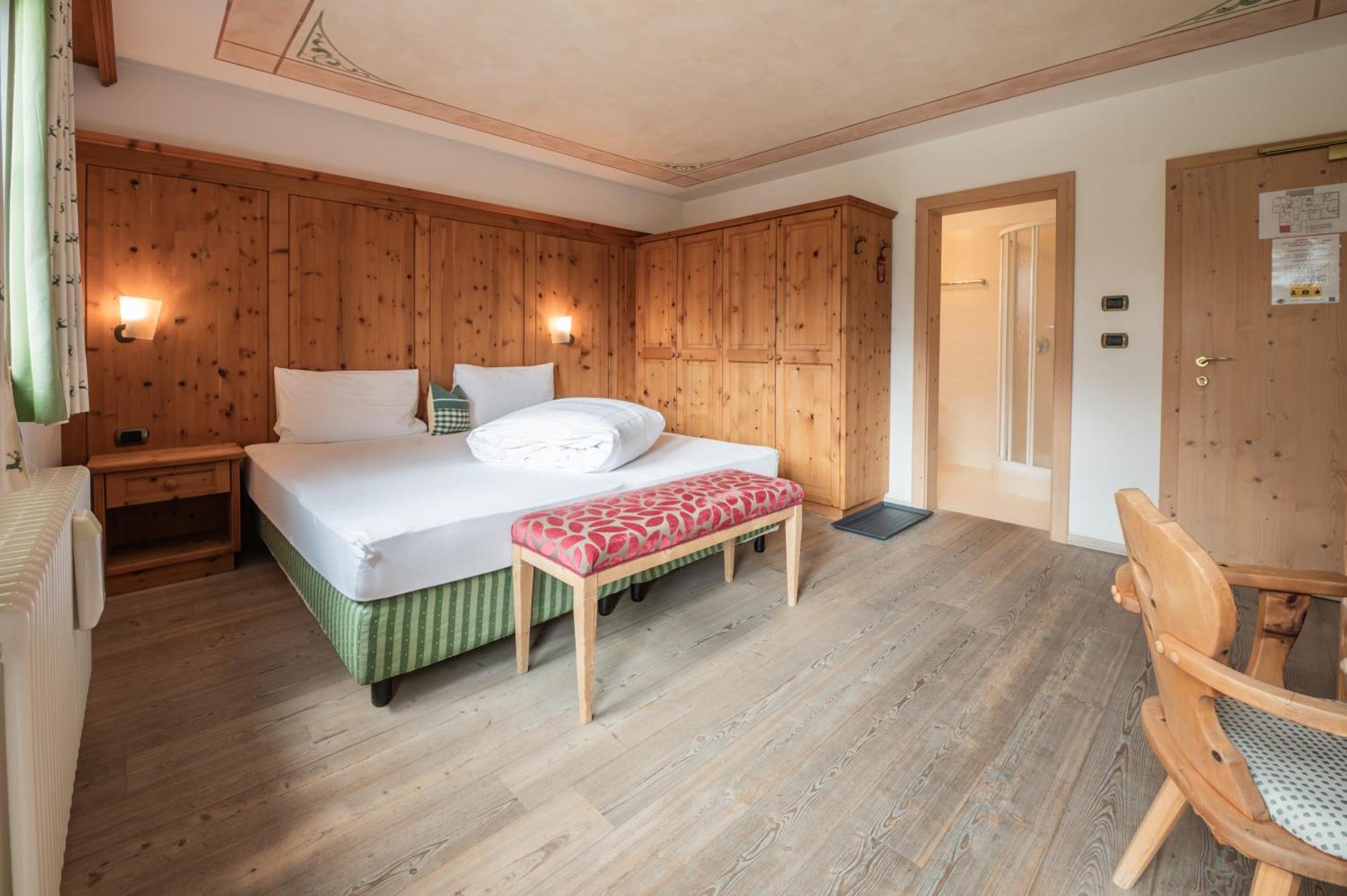 Uetia De Boerz Hotel San Martino in Badia Room photo